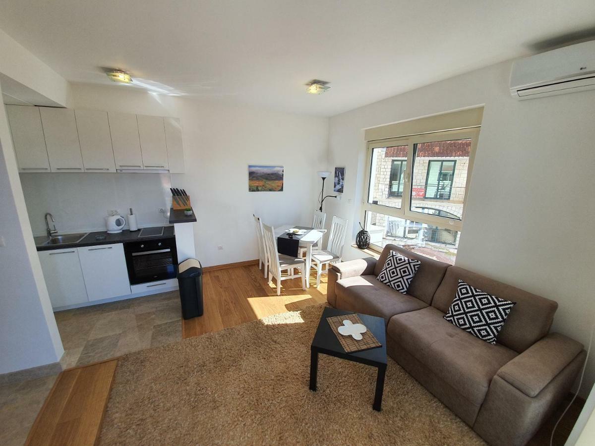 As Apartments Rafajlovići Εξωτερικό φωτογραφία